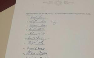 Radnici KJP ZOI '84 potpisuju inicijativu za smjenu sindikalnog povjerenika Selimovića